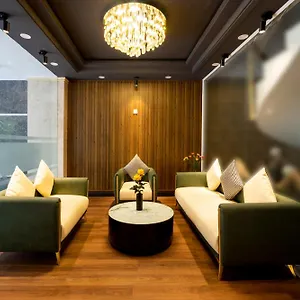 3* Отель La Airport Tan Binh