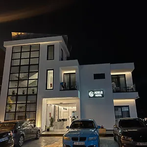 **** Otel Adele Arnavutluk